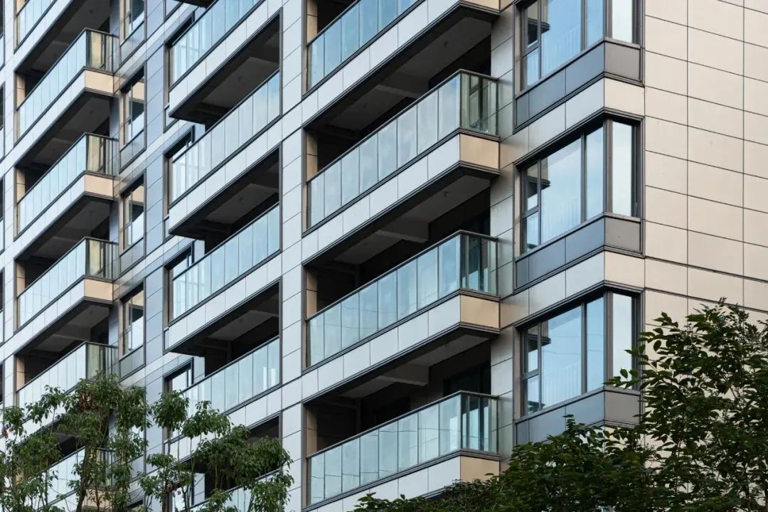 外立面涂料一：成本控制下，做出「金屬質(zhì)感、石材效果」
